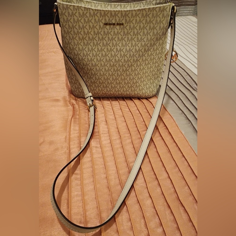 Michael Kors Women's Adjustable Strap Signature Coated Canvas Crossbody Bag